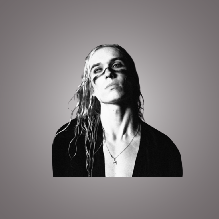 2hollis’ “star”